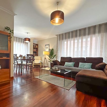 Apartamento Completo, Amplio, Muy Iluminado Y Con Plaza De Garaje Incluida. О Грове Екстериор снимка