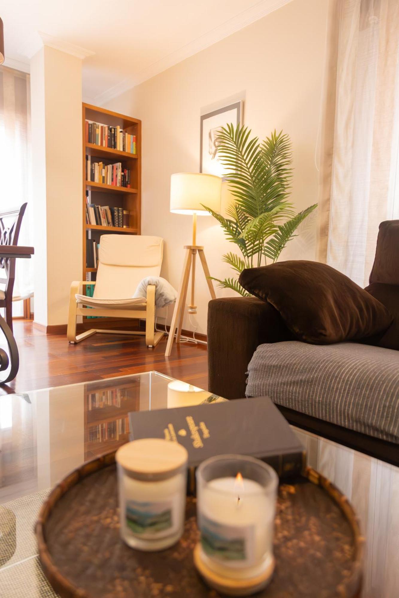 Apartamento Completo, Amplio, Muy Iluminado Y Con Plaza De Garaje Incluida. О Грове Екстериор снимка