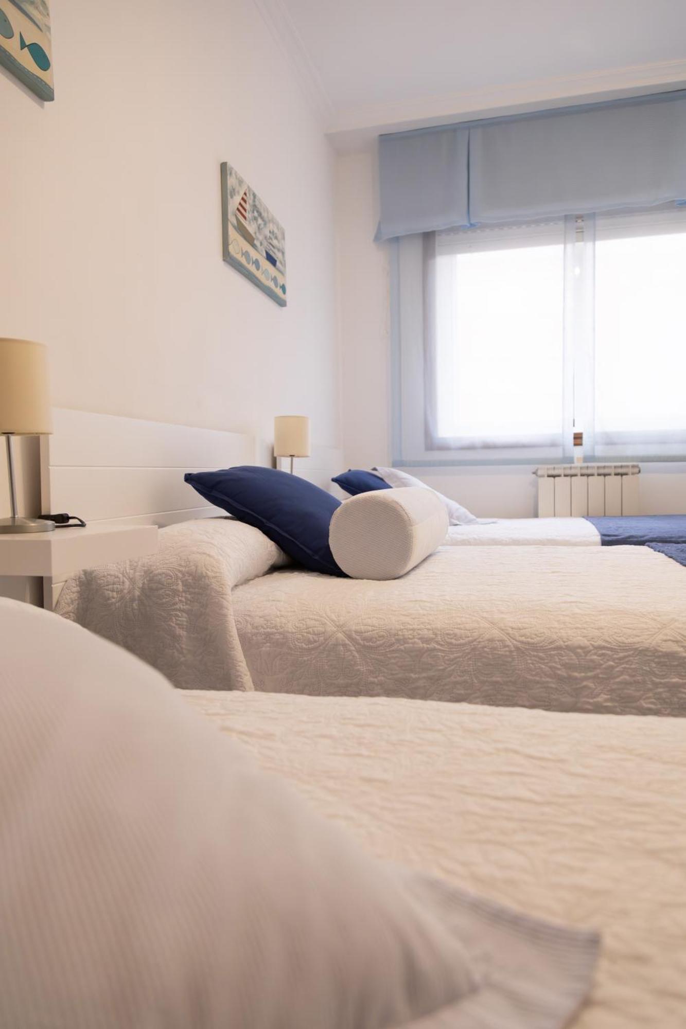 Apartamento Completo, Amplio, Muy Iluminado Y Con Plaza De Garaje Incluida. О Грове Екстериор снимка