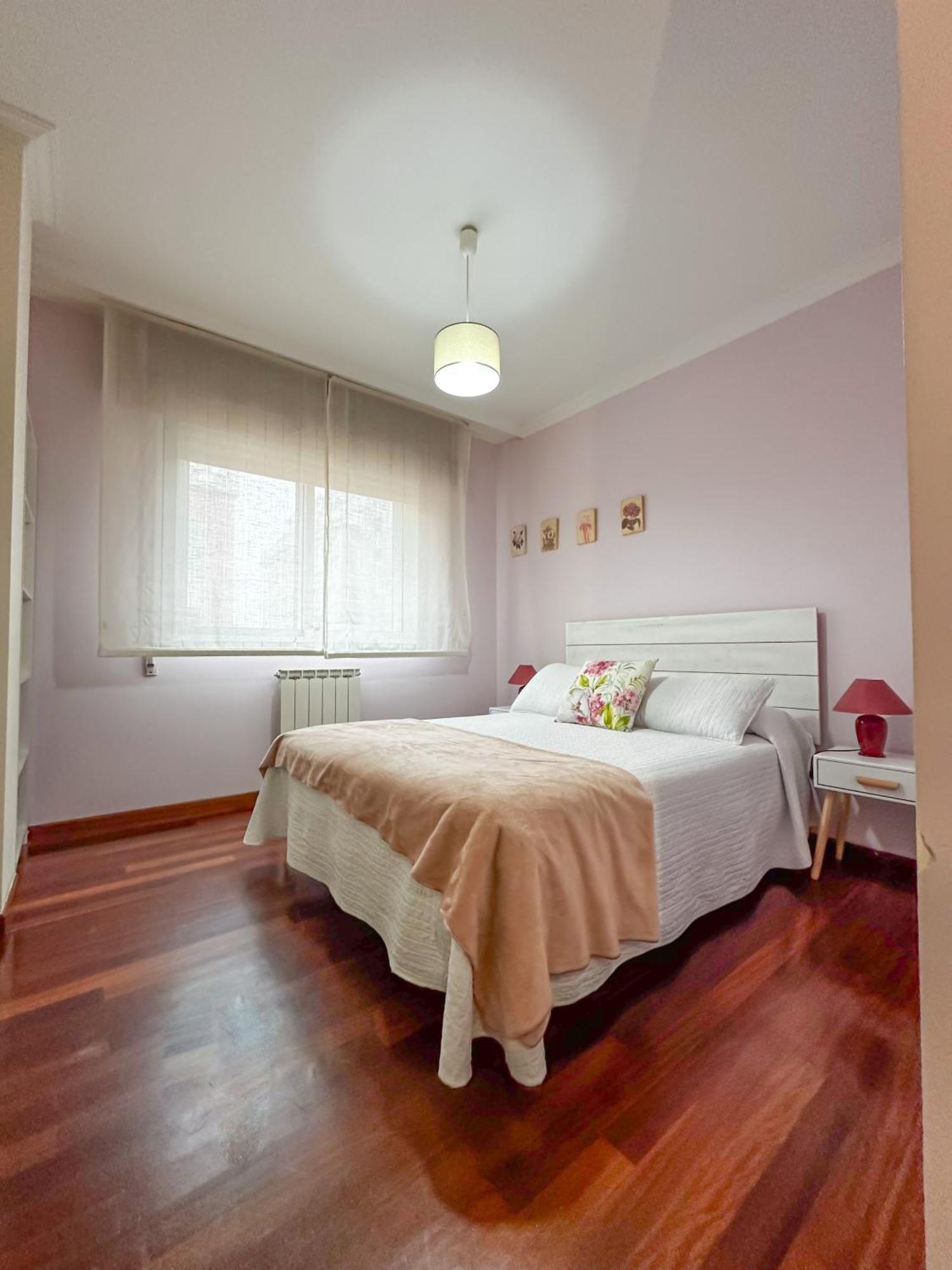 Apartamento Completo, Amplio, Muy Iluminado Y Con Plaza De Garaje Incluida. О Грове Екстериор снимка
