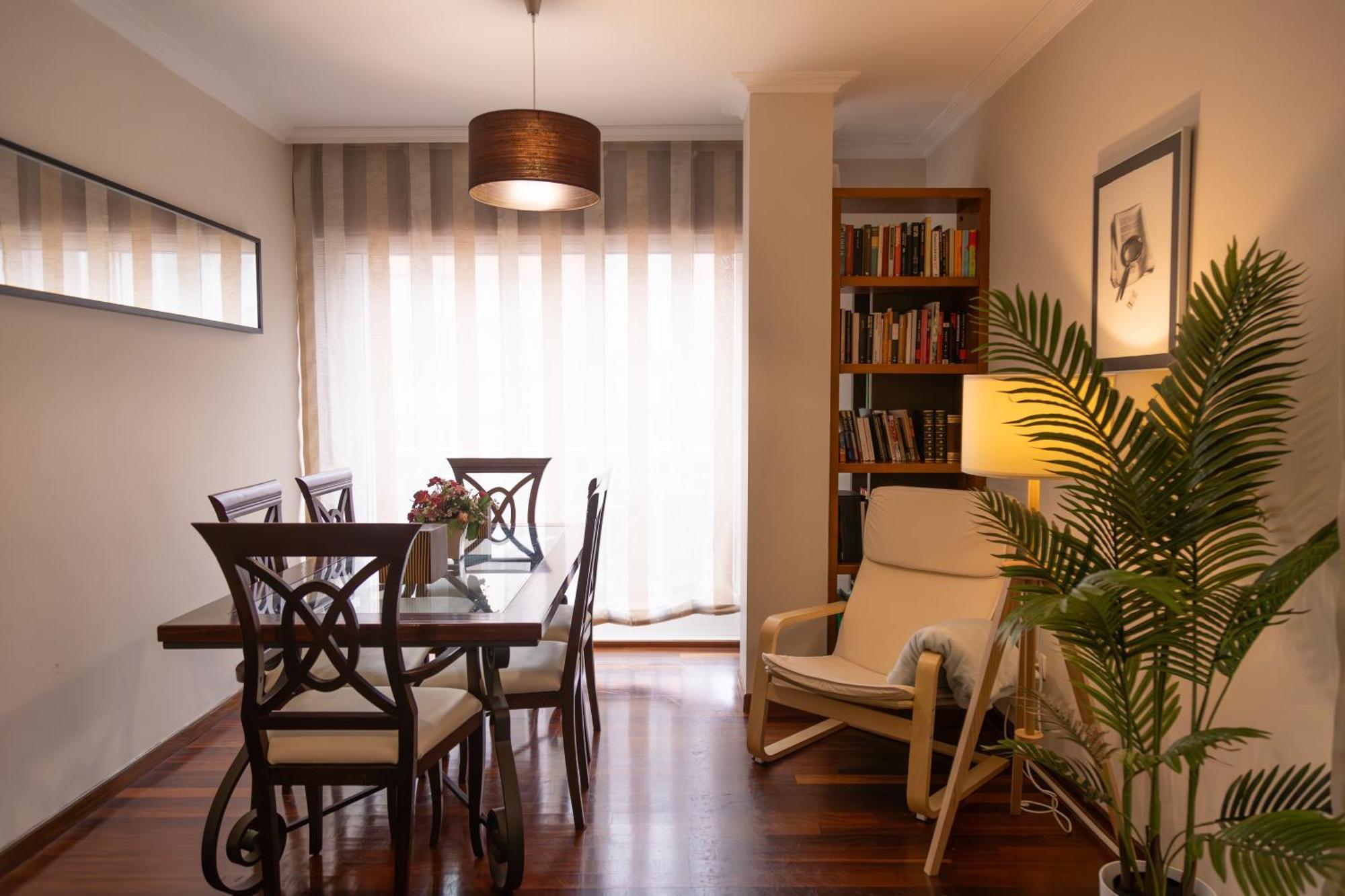 Apartamento Completo, Amplio, Muy Iluminado Y Con Plaza De Garaje Incluida. О Грове Екстериор снимка